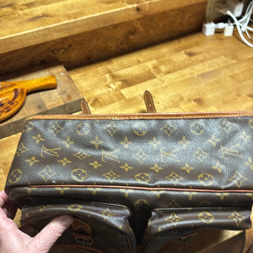 Louis Vuitton Monogram Canvas Messenger Bag in Brown and Tan - Picture 10 of 13